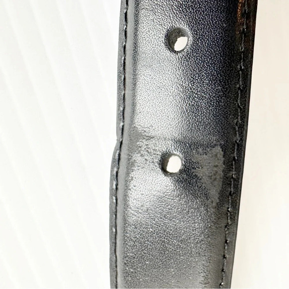Jos. A. Bank Italian Leather Belt Size 40 Black Gold Buckle Dress Belt Office - Picture 6 of 7